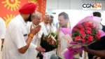 Rahul Gandhi CG Visit: रायपुर पहुंचे राहुल गांधी, एयरपोर्ट में कांग्रेस कार्यकर्ताओं ने किया स्वागत, प्रशिक्षण शिविर में करेंगे शिरकत