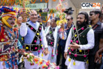 हरेली पर छत्तीसगढ़ी रंग में रंगा मुख्यमंत्री निवास, गेड़ी पर चढ़े कलाकारों संग झूमे CM साय; गौमाता की पूजा से लेकर ड्रोन दीदी से संवाद तक दिखी लोक संस्कृति की झलक