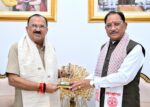 CM विष्णुदेव साय से मिले राजस्थान विधानसभा अध्यक्ष वासुदेव देवनानी, मुख्यमंत्री निवास में हुई सौजन्य मुलाकात